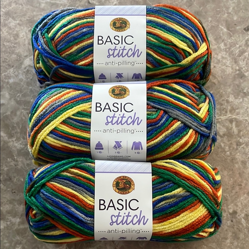 Lion Brand Basic Stitch Anti-Pilling Yarn